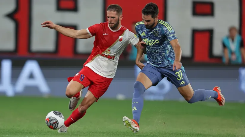Aleksa Vukanović (Vojvodina) i Josip Šutalo (Ajaks)